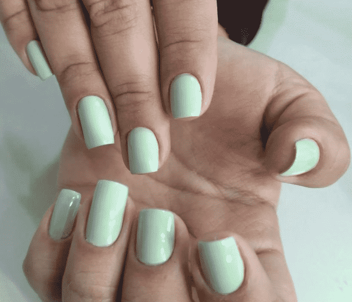 unhas verde claro tons pastéis