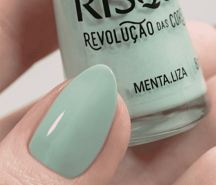 esmalte verde menta risqué