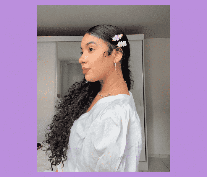 penteado com acessórios