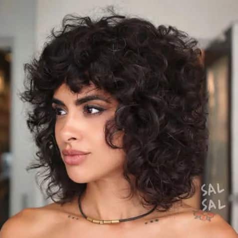 corte de cabelo shaggy curto