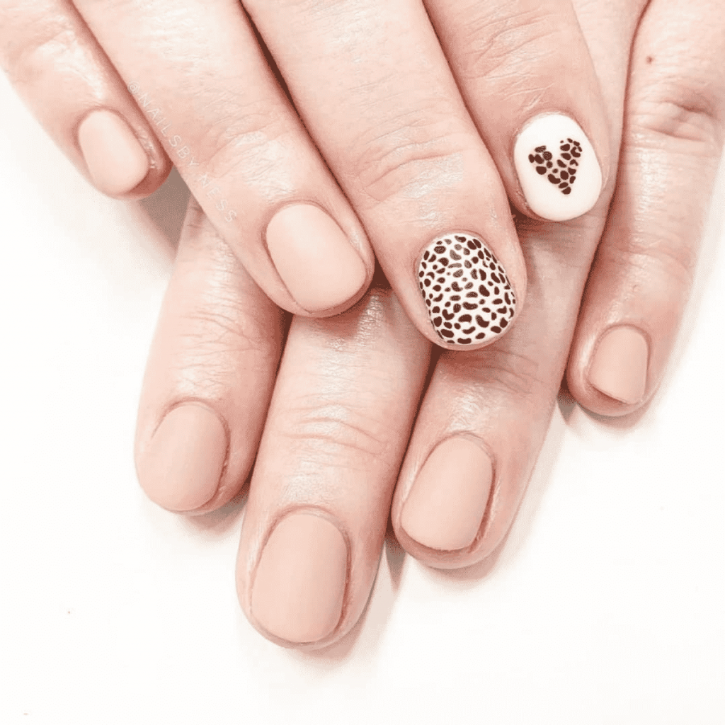 Coração e animal print
