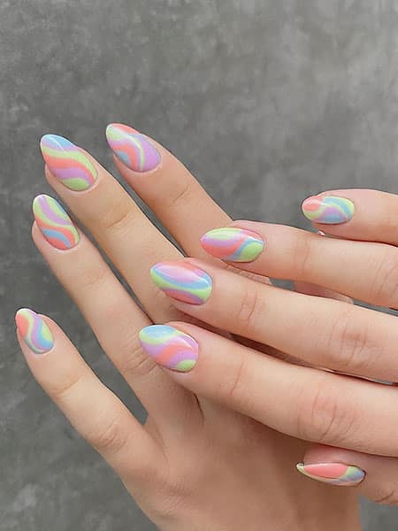 unhas arco íris