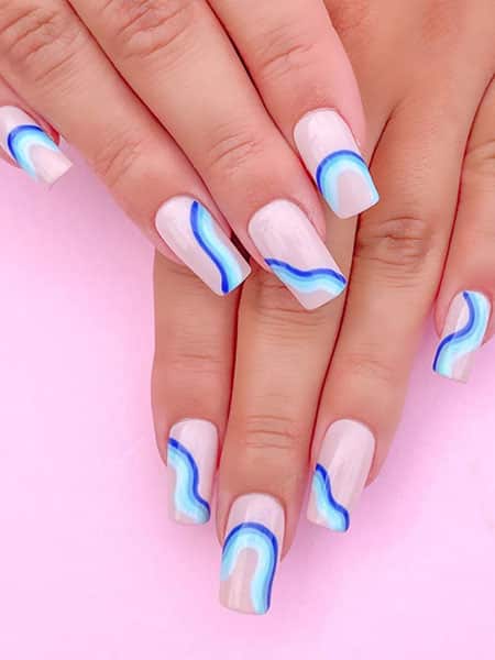 tendência de unhas quadradas