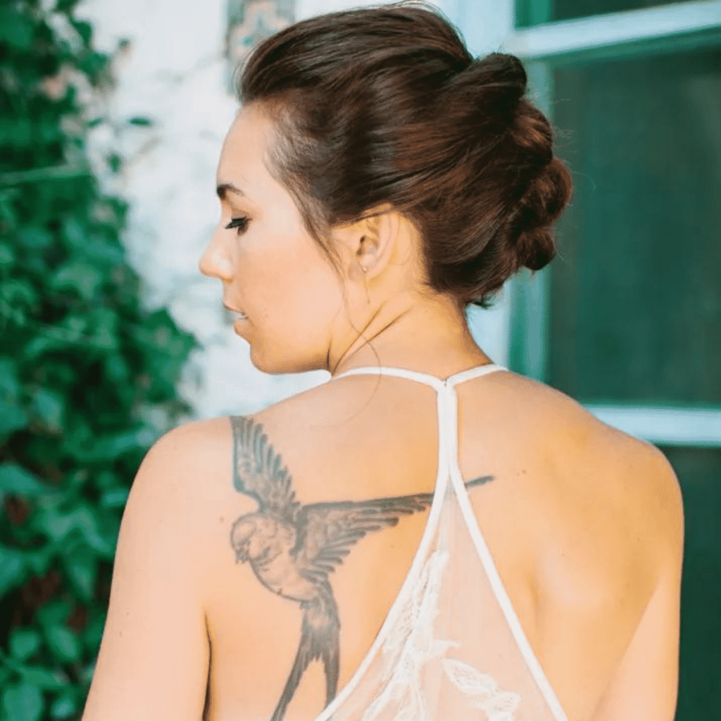 penteado para madrinha de casamento clássico