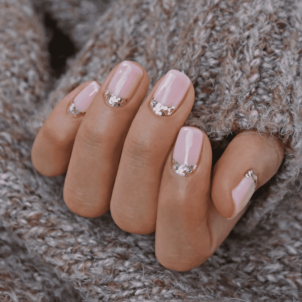 unha com toque de glitter