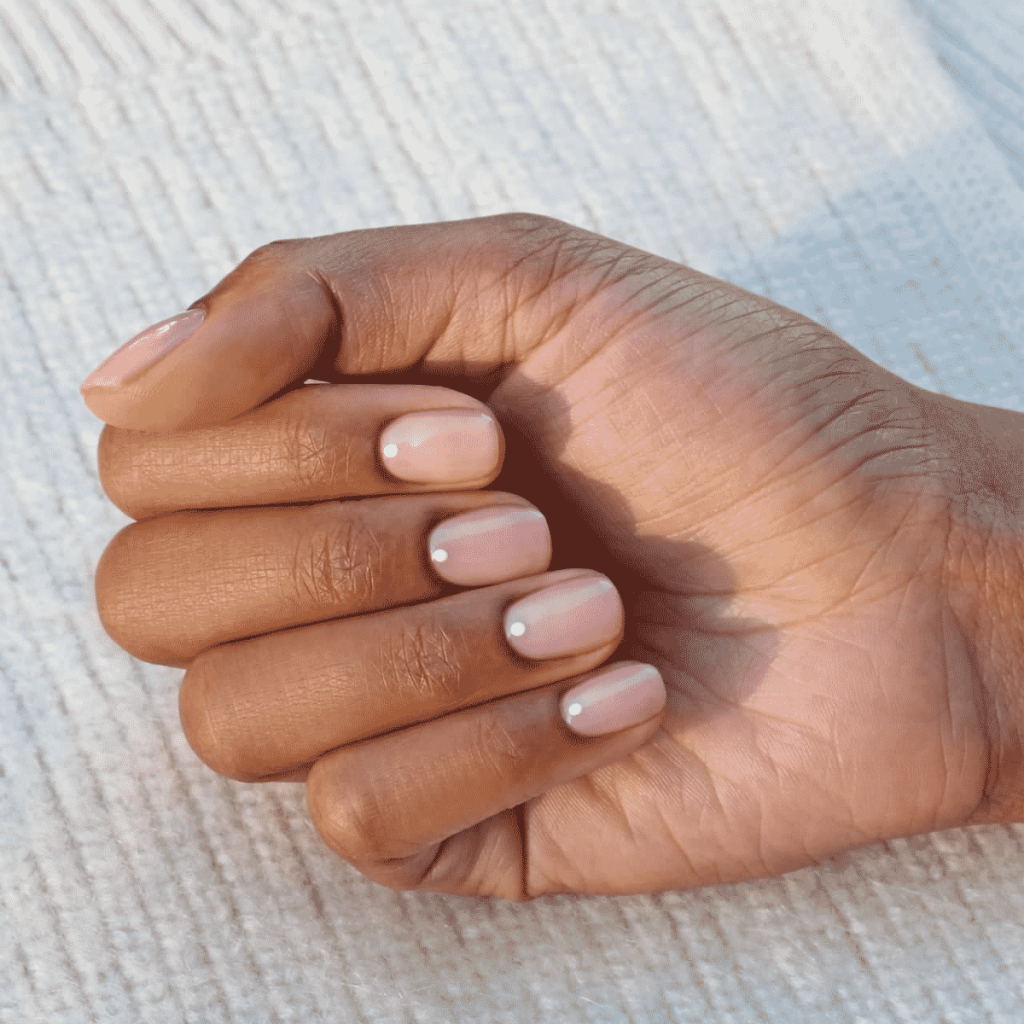 unhas com desenho clean