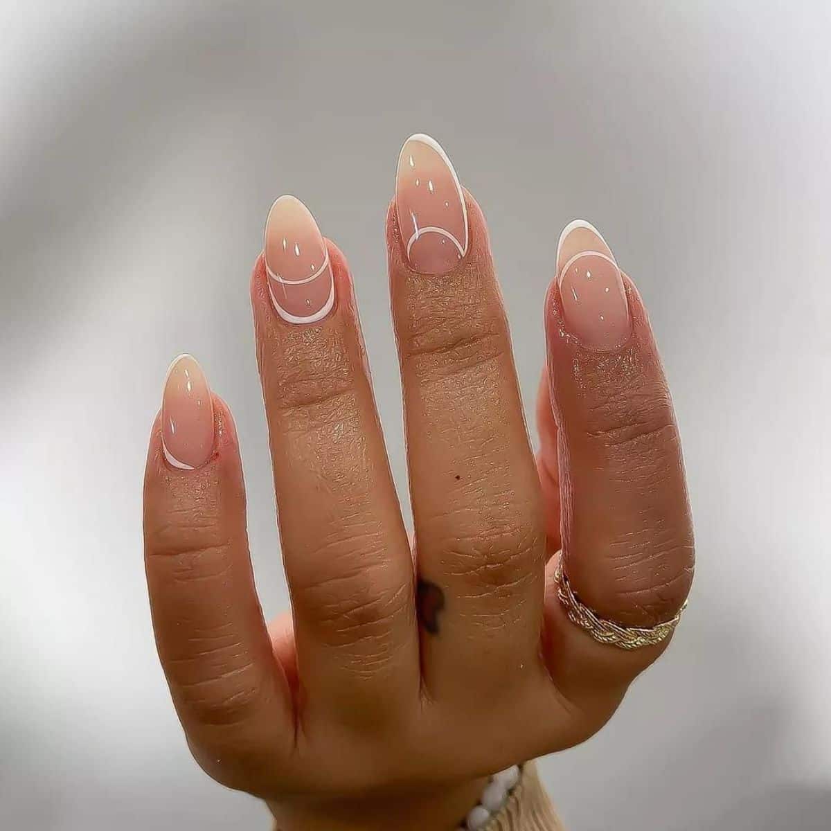 design de unhas naturais