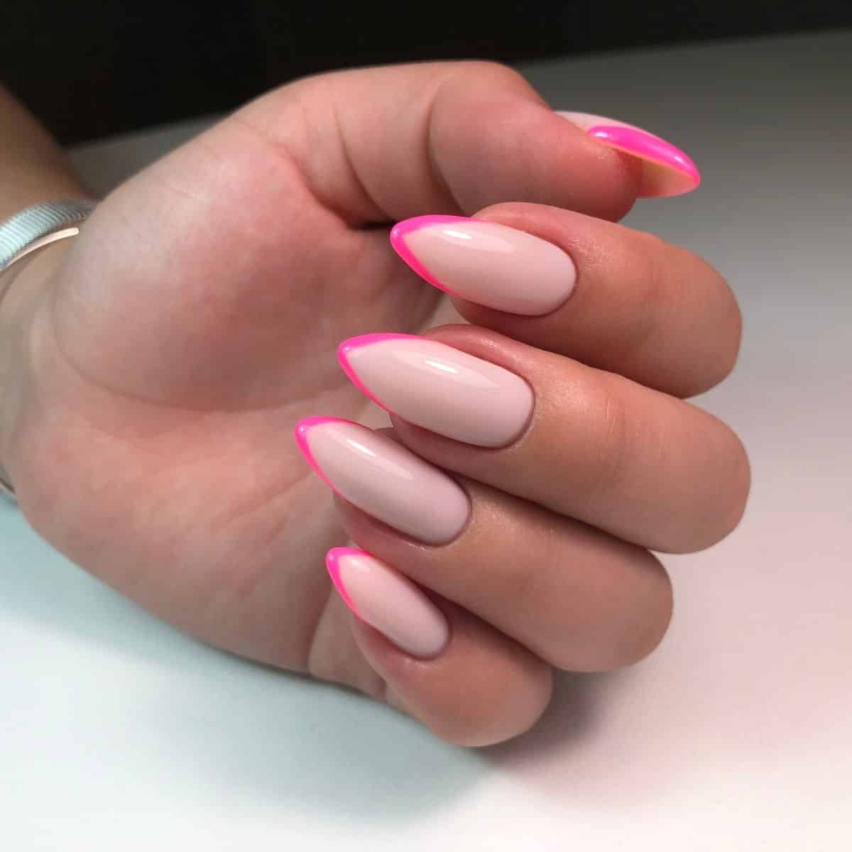 alongamento de unhas